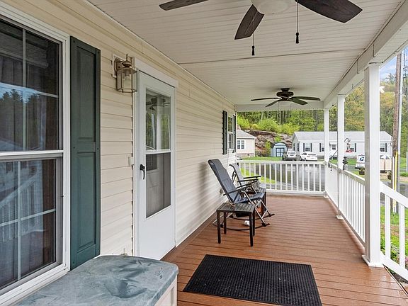 4th image of 97 Nijal Ct