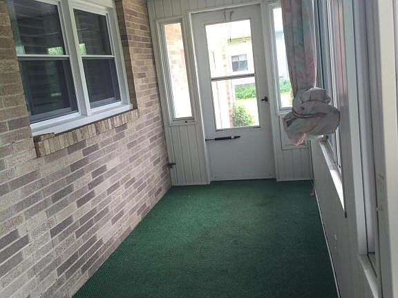 5th image of 1905 Tweed St