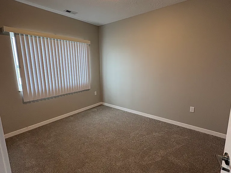 600 Salem Ave SE #1 — Photo 8