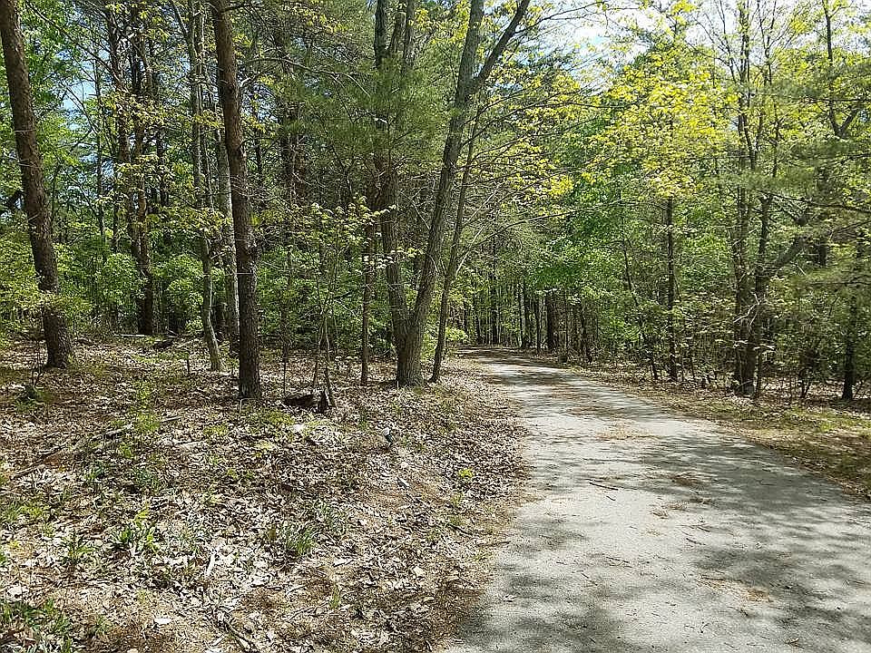 2nd image of 645 E Valley Rd