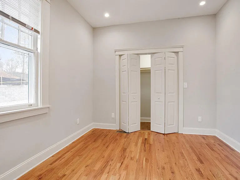 1161 Monroe Dr NE #B — Photo 11