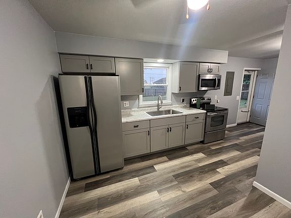 4th image of 2953 W 875 N #1
