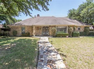6622 Harvest Glen Dr, Dallas, TX 75248