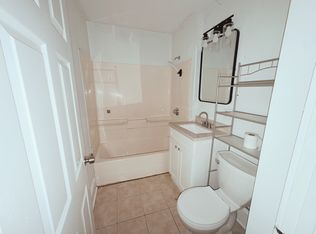 46 Grove St Floor 3, Lynn, MA 01905