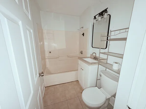 46 Grove St Floor 3, Lynn, MA 01905
