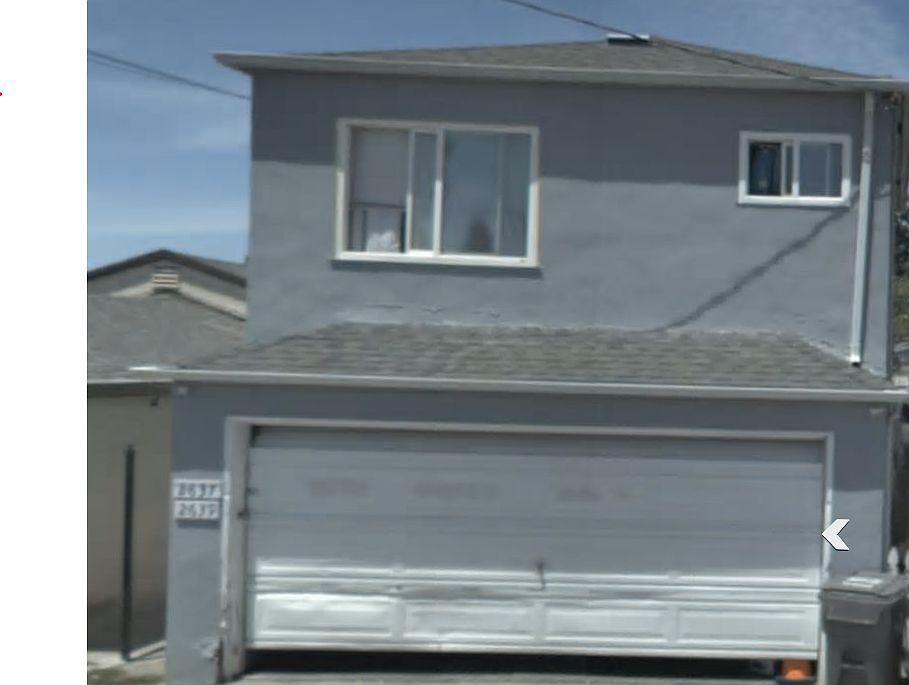 Garage for front tenant only.