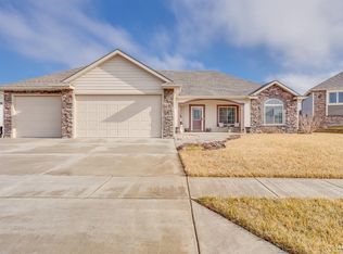 2313 Saddlebrook Dr, Salina, KS 67401