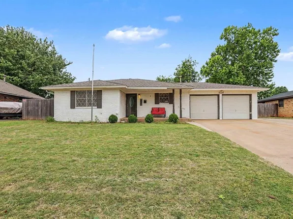 1205 Kingston Dr, Yukon, OK 73099