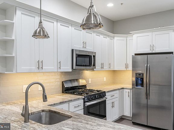 5th image of 1845 N 6th St #47-B1
