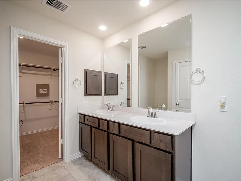 1634 Ryon Falls Dr — Photo 27