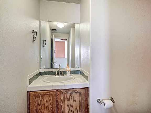 5th image of 8301 Mandarin Pl NW