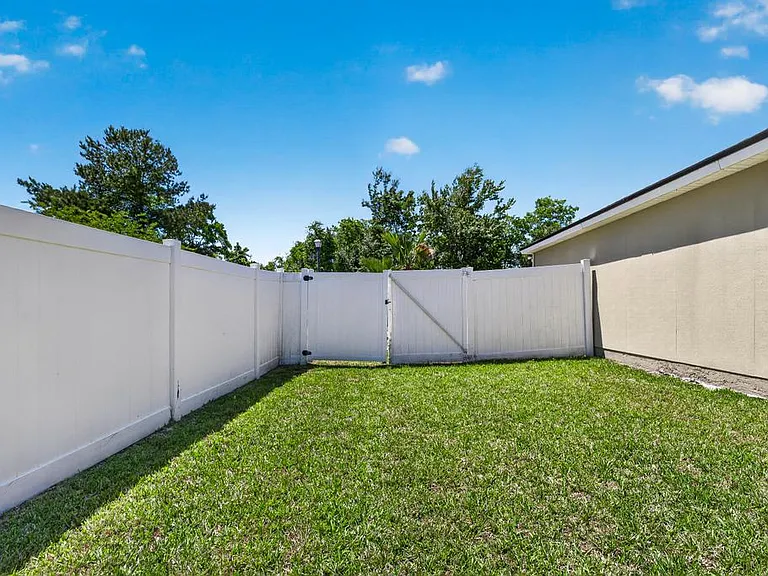 7163 Bedfordshire Ln — Photo 43