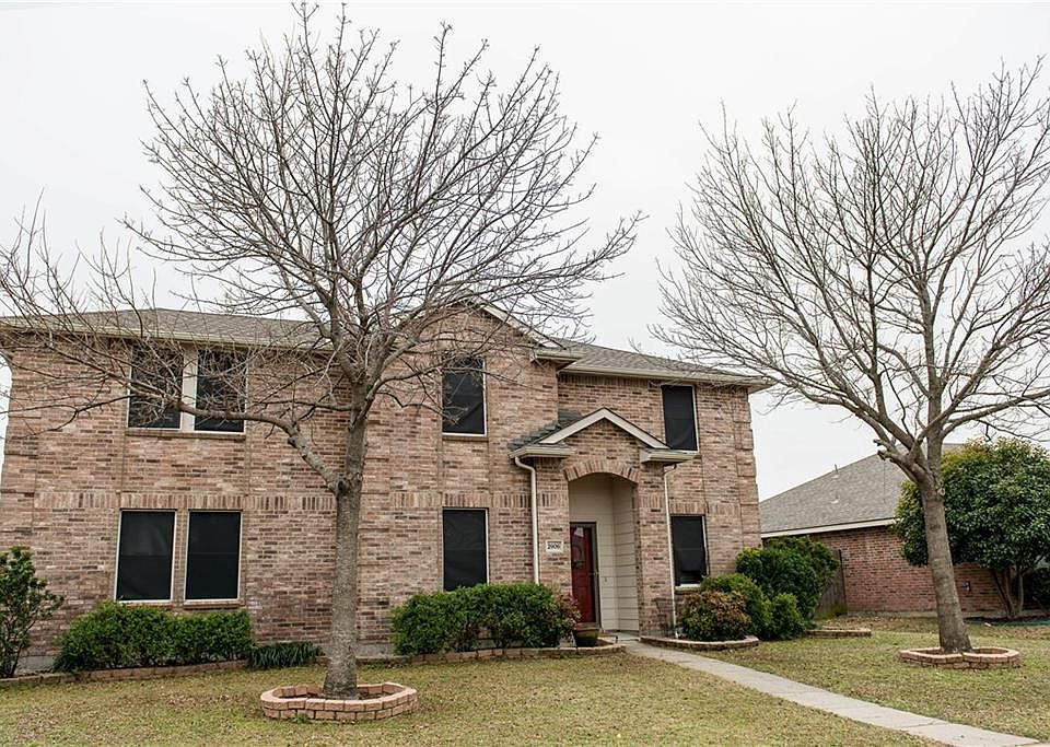 1st image of 2906 Sheridan Ln