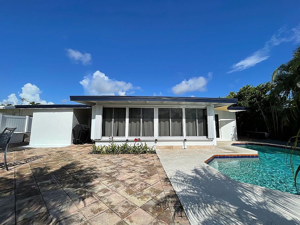 1st image of 2554 Nassau Ln