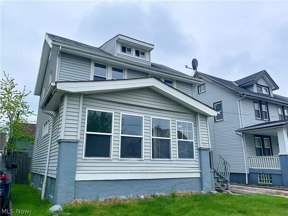 1st image of 976 Rondel Rd