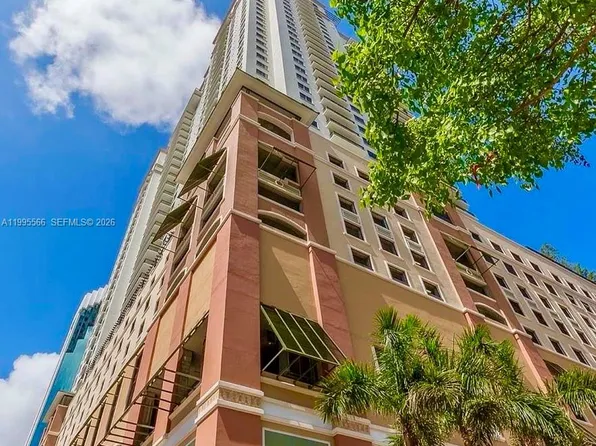 999 SW 1st Ave APT 1807, Miami, FL 33130