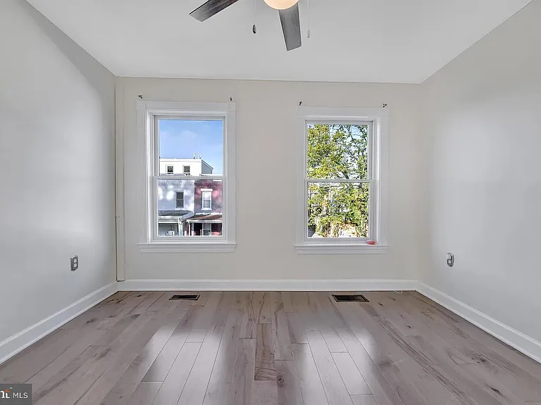 639 20th St NE — Photo 12