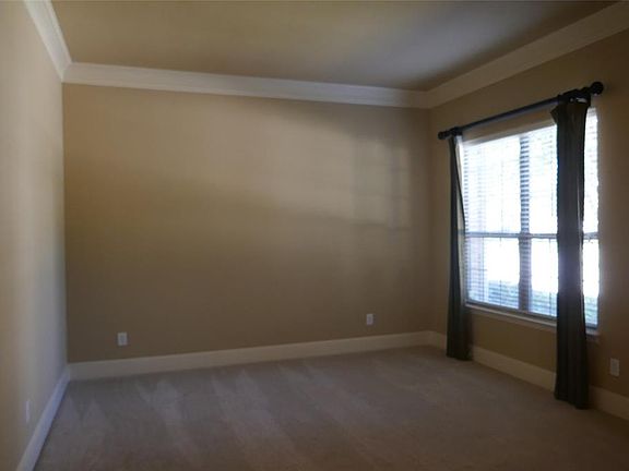 2nd image of 2243 Sandy Creek Dr
