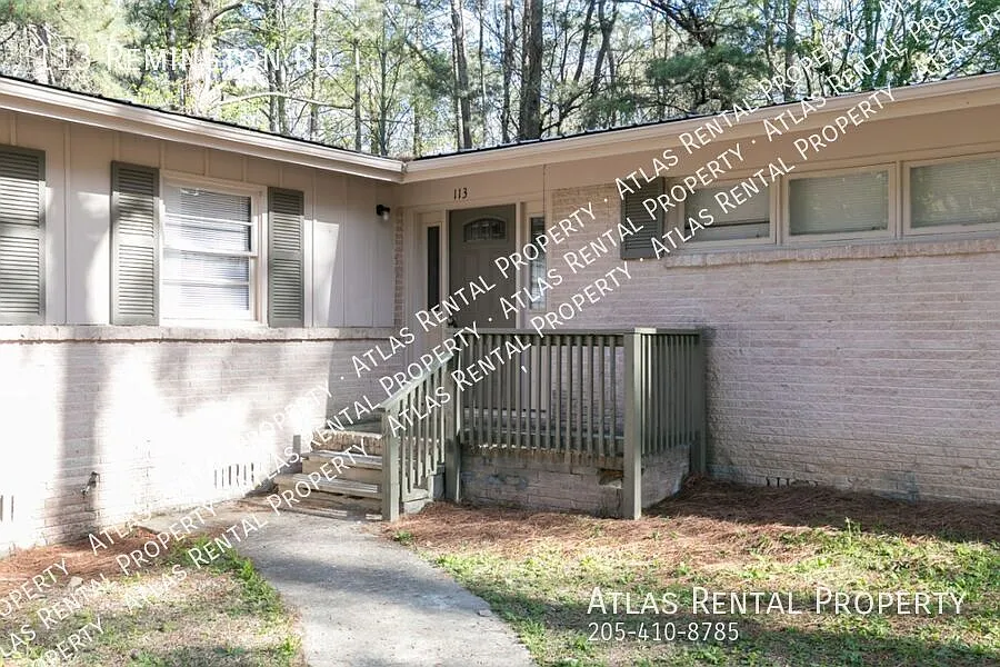 Everything You've Been Looking For 3BR Home Move in Ready — Photo 3