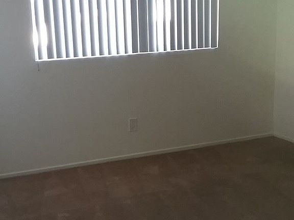 3rd image of 6101 Clybourn Ave #62