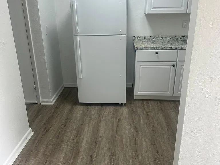 58 W 24th St #3 — Photo 2
