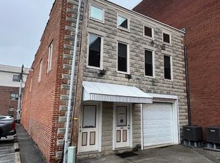 43 Frederick St #4, Hanover, PA 17331