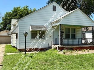 322 N Ash St, Ponca City, OK 74601