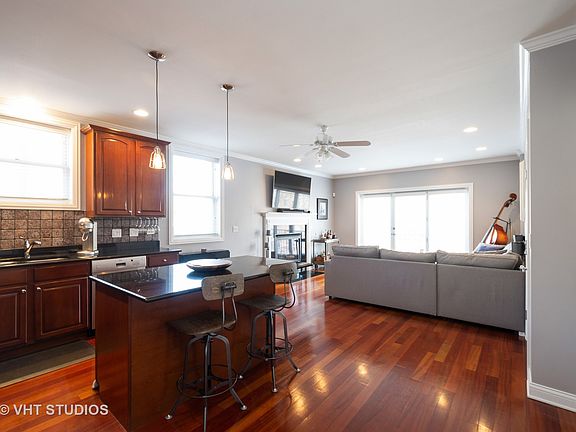 5th image of 4610 N Ashland Ave APT 2N