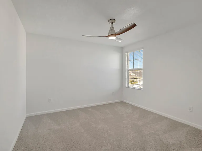11172 NW Middle Stream Dr — Photo 38