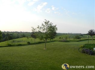 27194 Pine Cir, Harrisburg, SD 57032