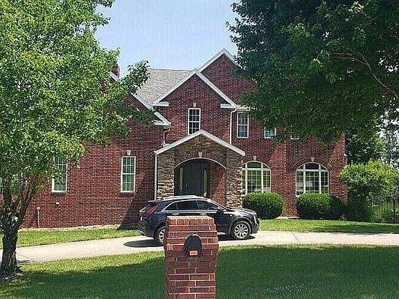 2nd image of 78 Pebble Beach Dr