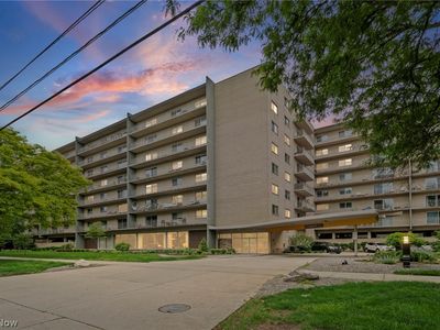10301 Lake Ave APT 325, Cleveland, OH, 44102