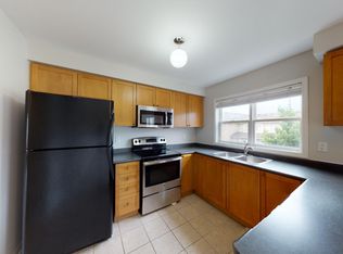 100 Seed House Ln, Halton Hills, ON