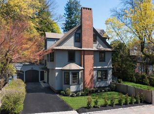 460 Walnut St, Brookline, MA 02445