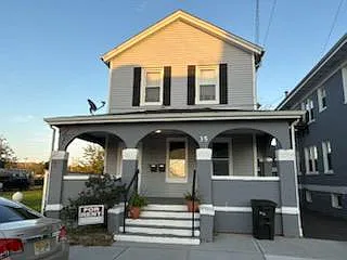 35 2nd Ave - 35 2Nd Ave Apt 5 — Photo 4