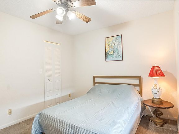 5th image of 9750 Sunrise Lakes Boulevard #302