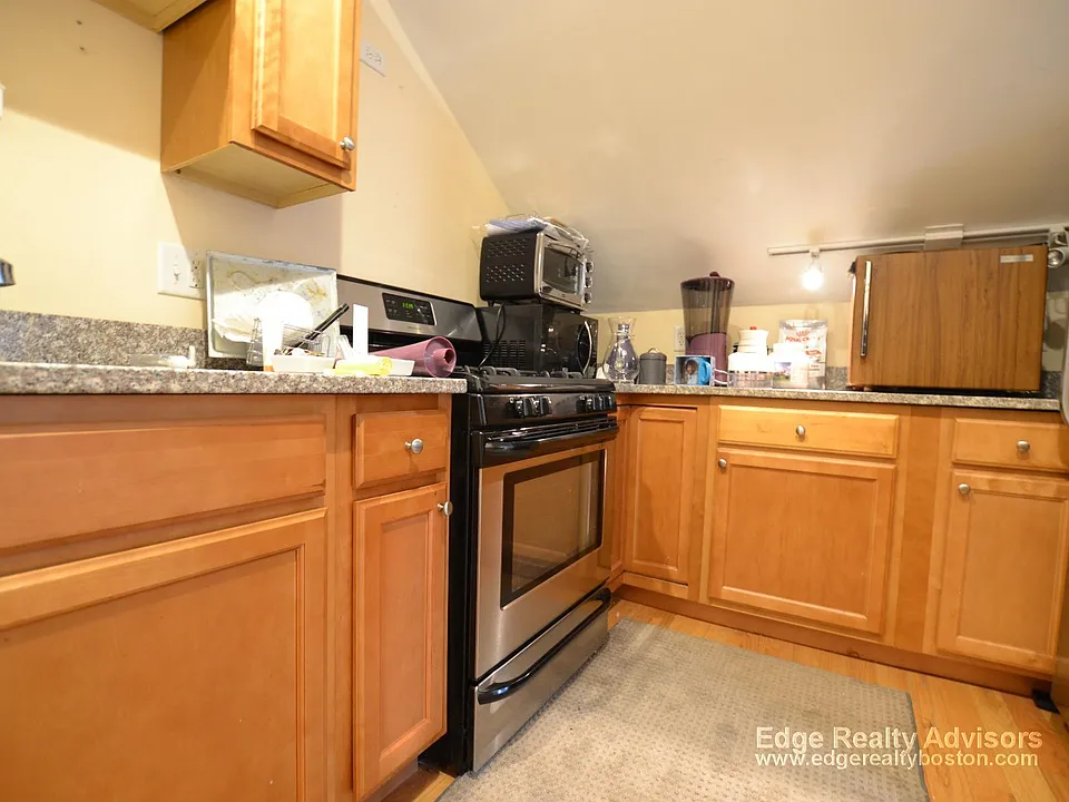 21 Chestnut Hill Ave #3A
