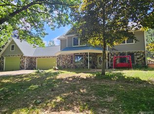 4301 E M 36, Pinckney, MI