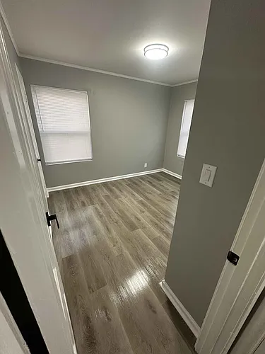 Floor plan 701 W Pine Maple - Bldg...
