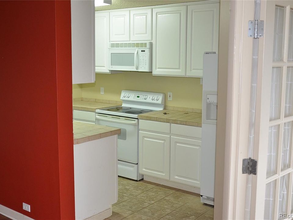 2nd image of 2225 E Buchtel Blvd #1109