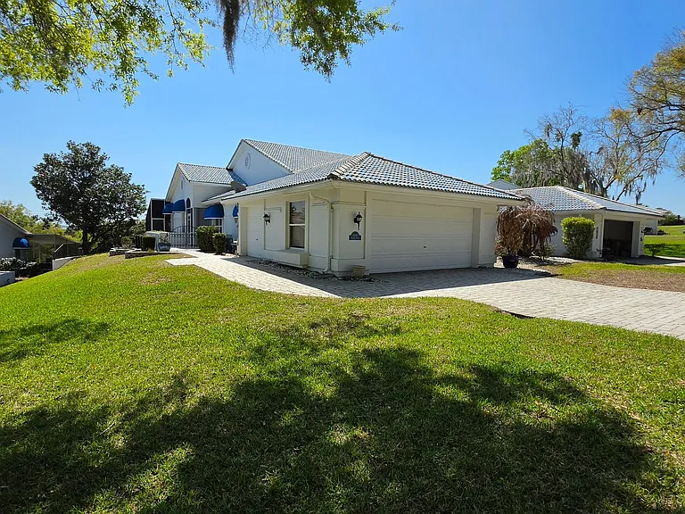 6048 Topsail Rd — Photo 36