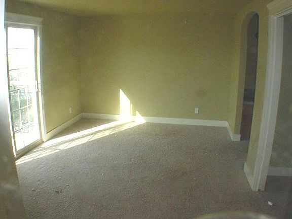 5th image of 2532 White Tail Ct