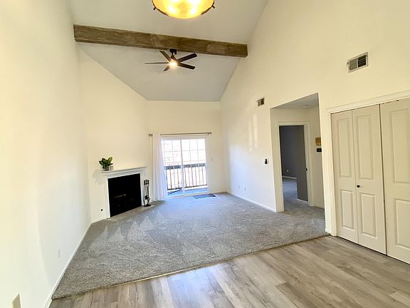 2nd image of 4822 Horton St #1