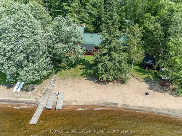 42165 Combermere Rd, Madawaska Valley, ON K0J 1B0