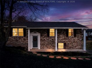 5208 Bethany Dr, Charleston, WV 25313