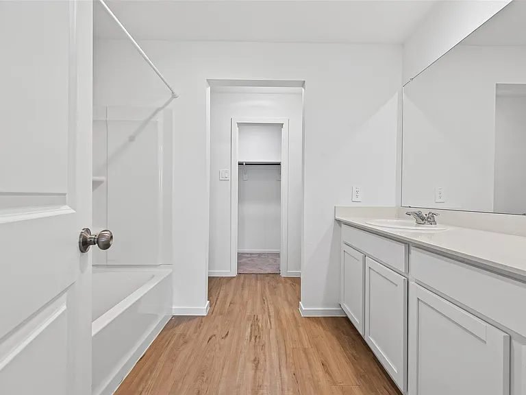 17938 Becker Landing Dr — Photo 33