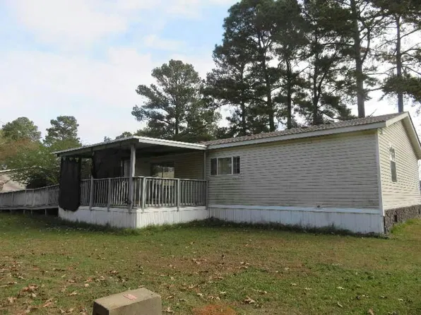 8466 Woodlands Trl, Greenwood, LA 71033
