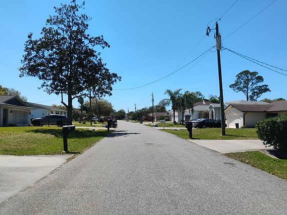 4th image of 24 Felter Ln