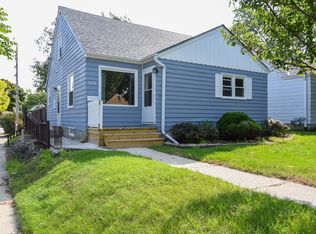 3776 N 77th St, Milwaukee, WI 53222