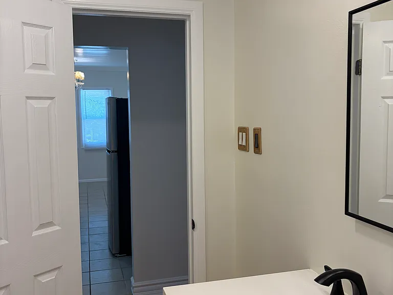 515 N Gardner St #515 — Photo 6